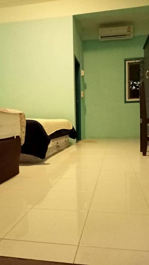 Kwan Lakehouse กว๊านพะเยาเลคเฮ้าส์ Homestay *
